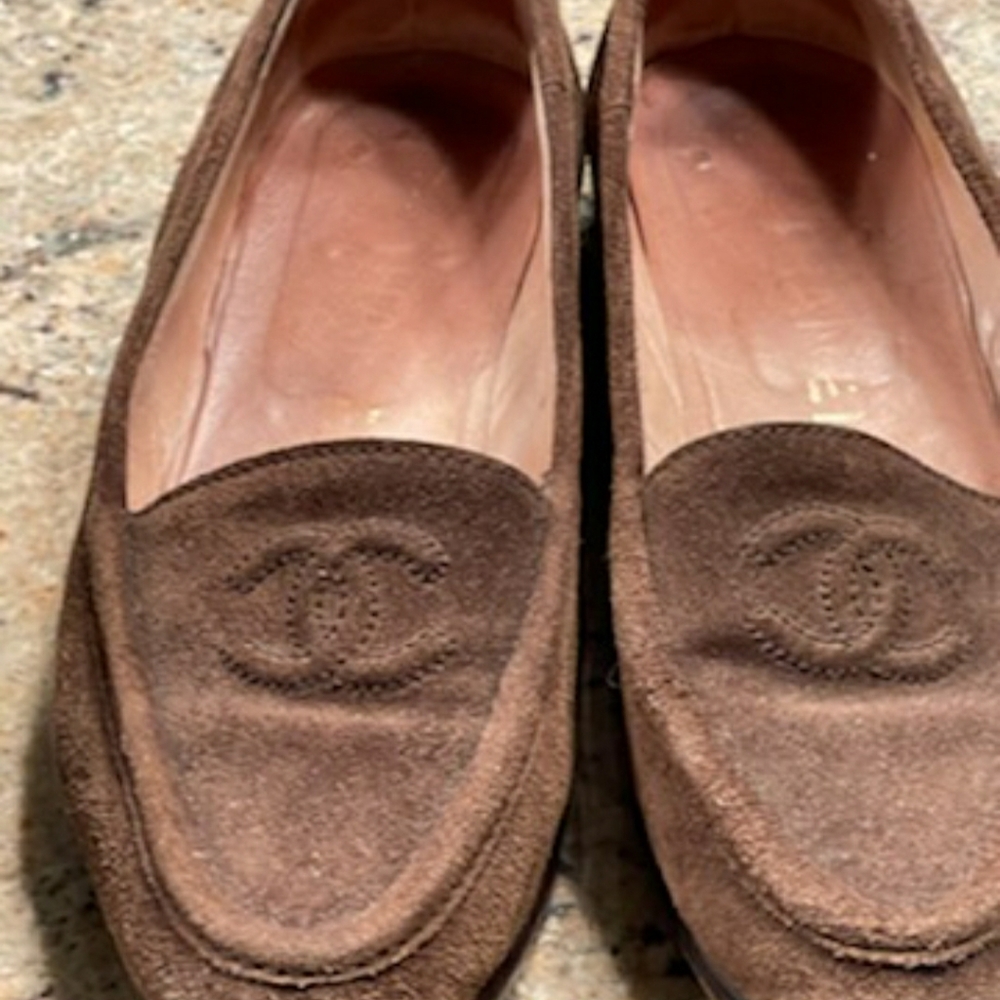 Chanel suede flats